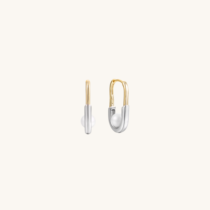 L'Amour Pearls  Dual Tone Oval Pearl Hoops