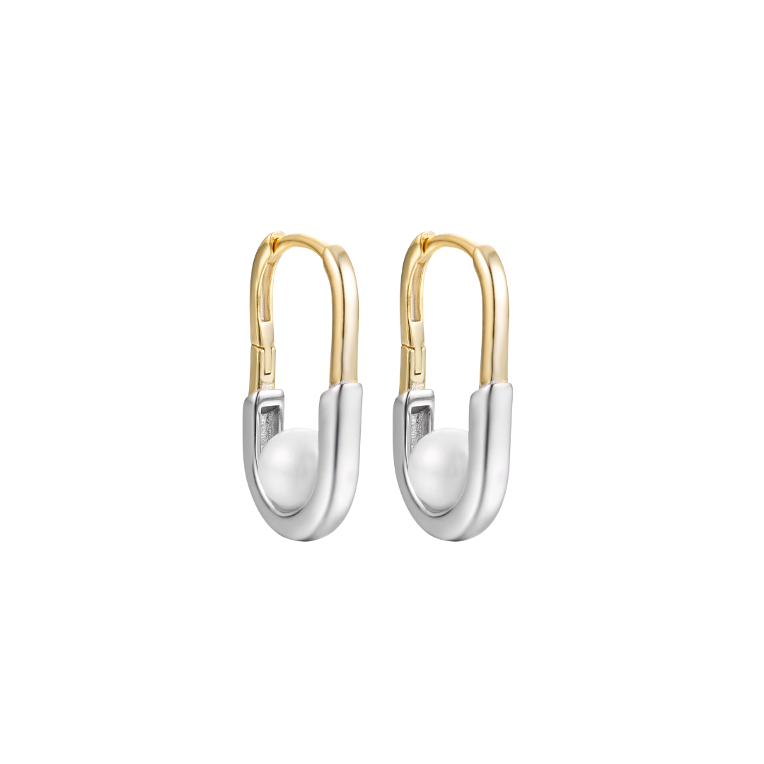 L'Amour Pearls  Dual Tone Oval Pearl Hoops